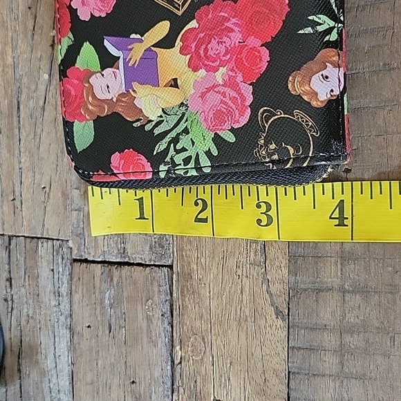Disney × Loungefly Belle Beauty and The Beast Full Zipper Wallet - Picture 16 of 16
